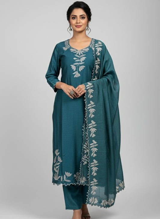 Floral Elegance Embroidered Festive Kurti Set with Dupatta ✨